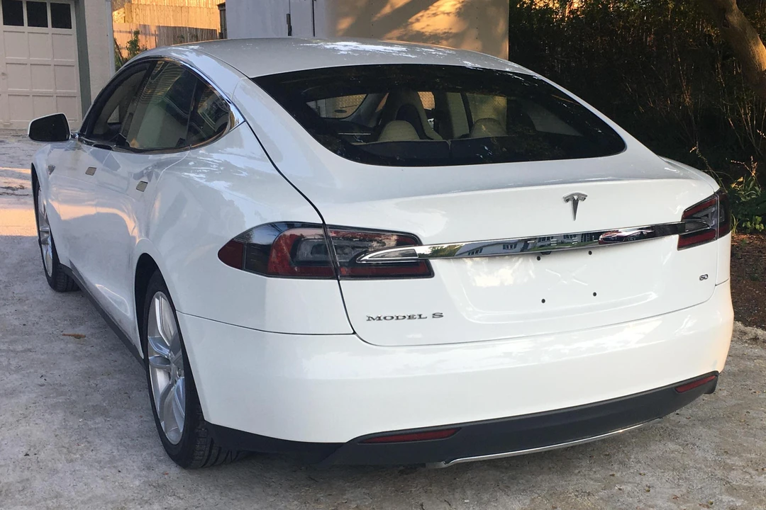 2013 Tesla Model S - Image 4 of 22