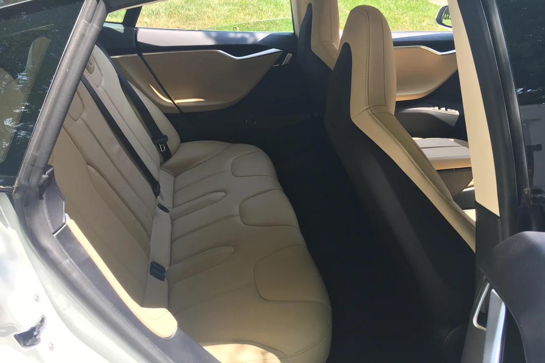 2013 Tesla Model S - Image 21 of 22