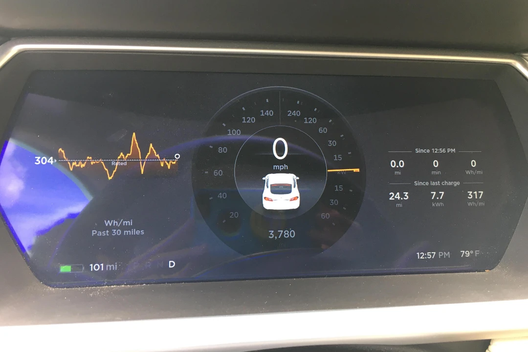 2013 Tesla Model S - Image 22 of 22