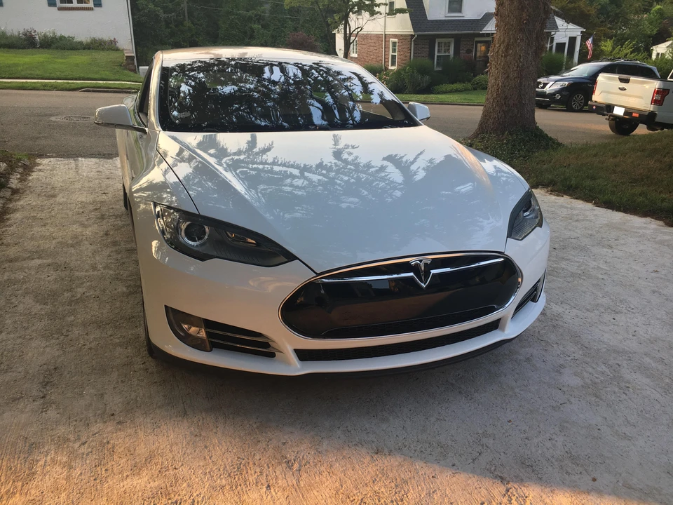 2013 Tesla Model S - Image 9 of 22