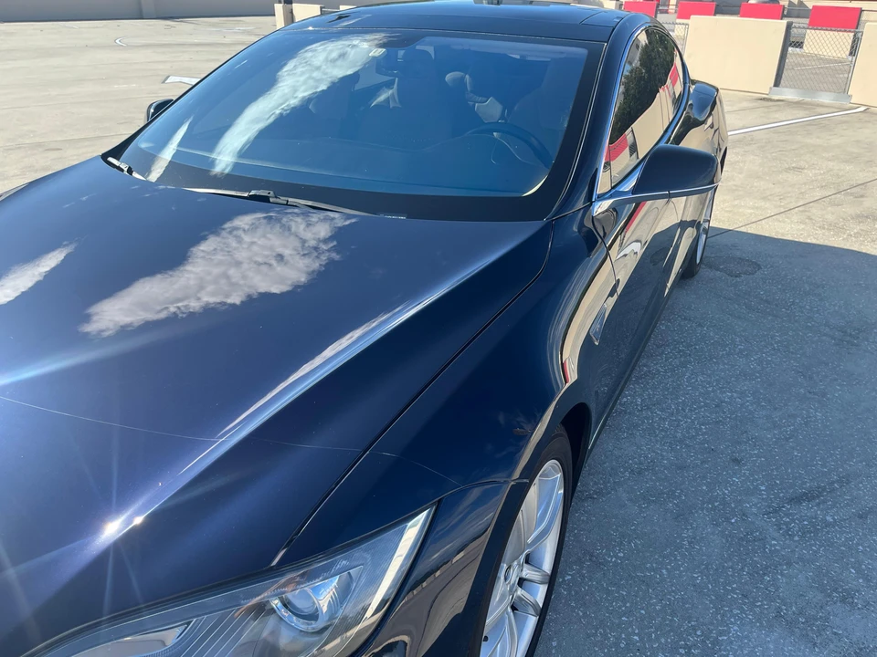 2013 Tesla Model S - Image 29 of 31