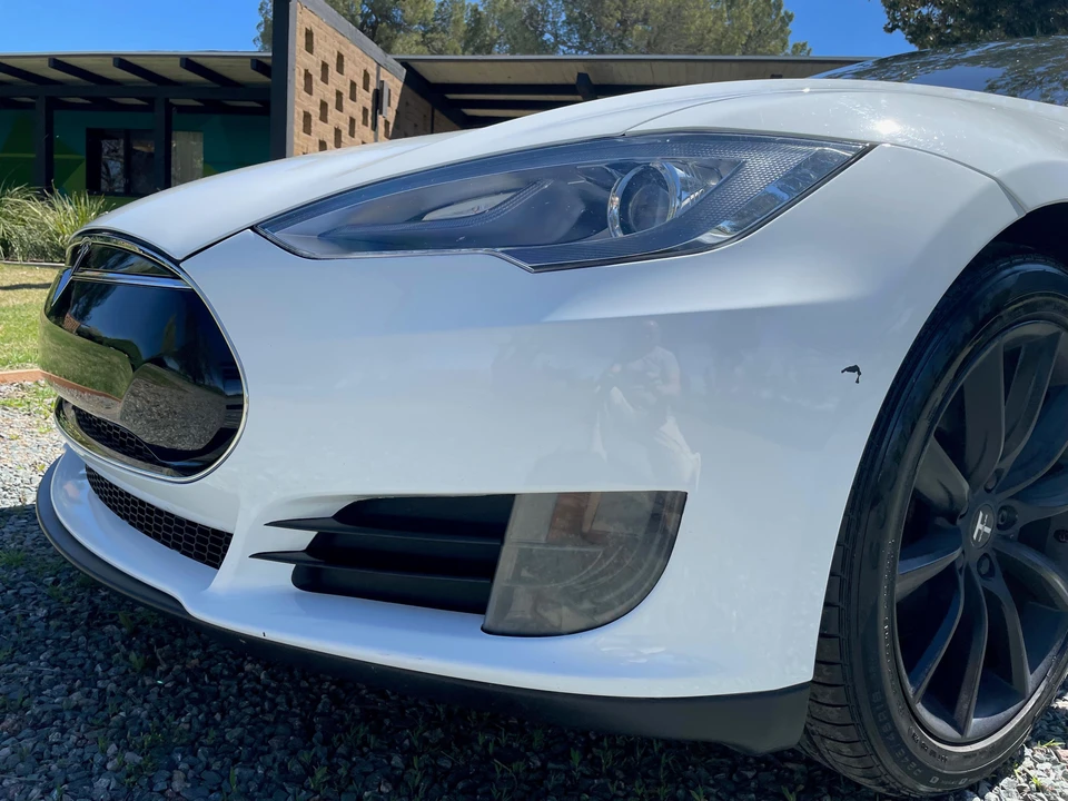 2013 Tesla Model S - Image 21 of 31