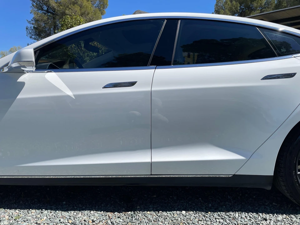 2013 Tesla Model S - Image 27 of 31