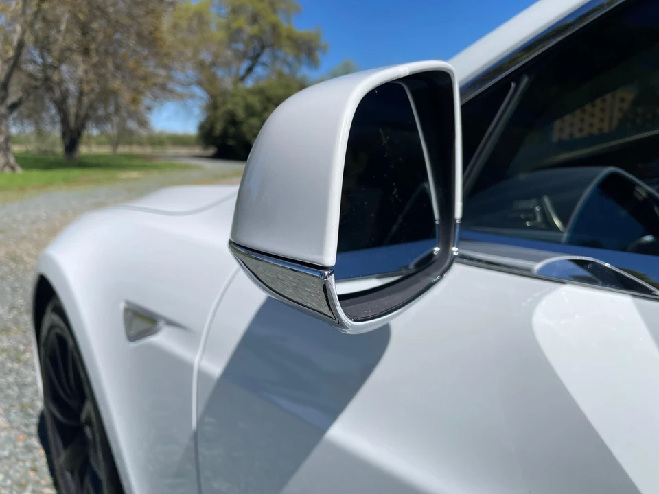 2013 Tesla Model S - Image 26 of 31