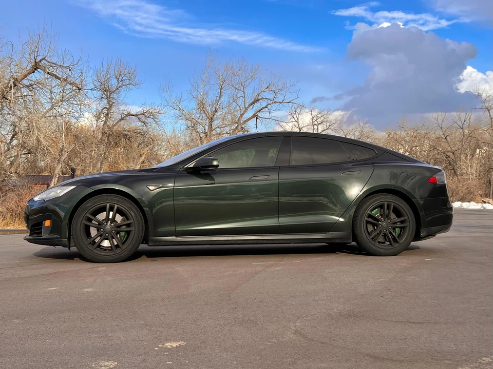 2013 Tesla Model S - Image 14 of 31