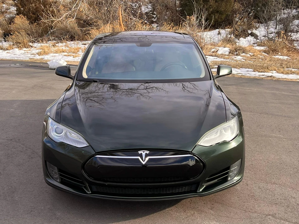 2013 Tesla Model S - Image 8 of 31