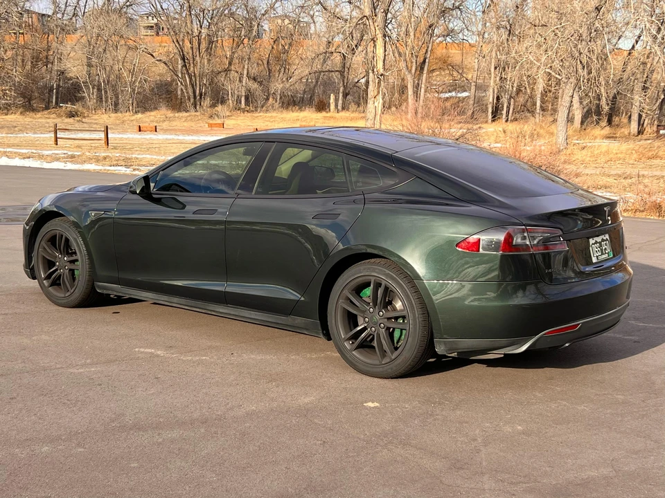 2013 Tesla Model S - Image 17 of 31