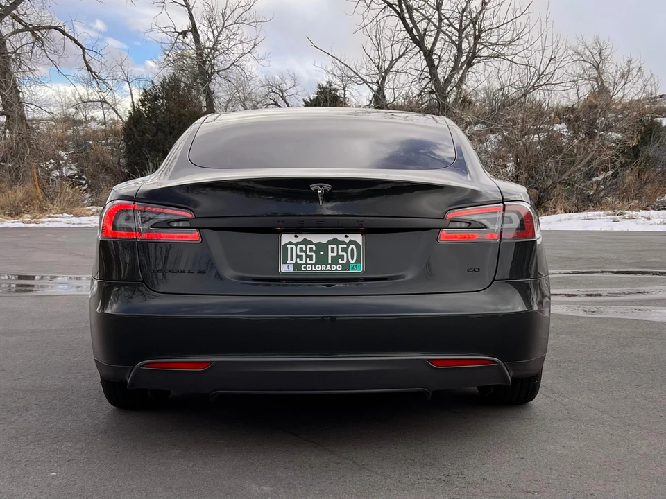 2013 Tesla Model S - Image 21 of 31