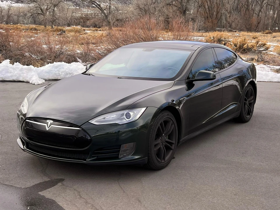 2013 Tesla Model S - Image 11 of 31