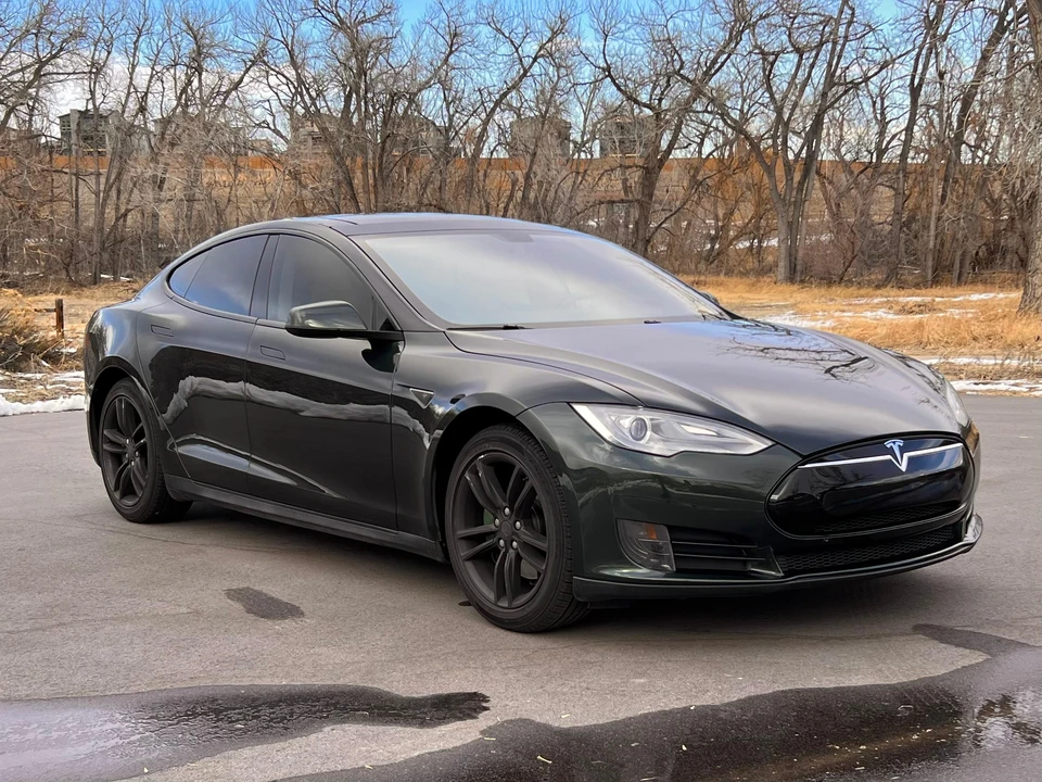 2013 Tesla Model S - Image 28 of 31