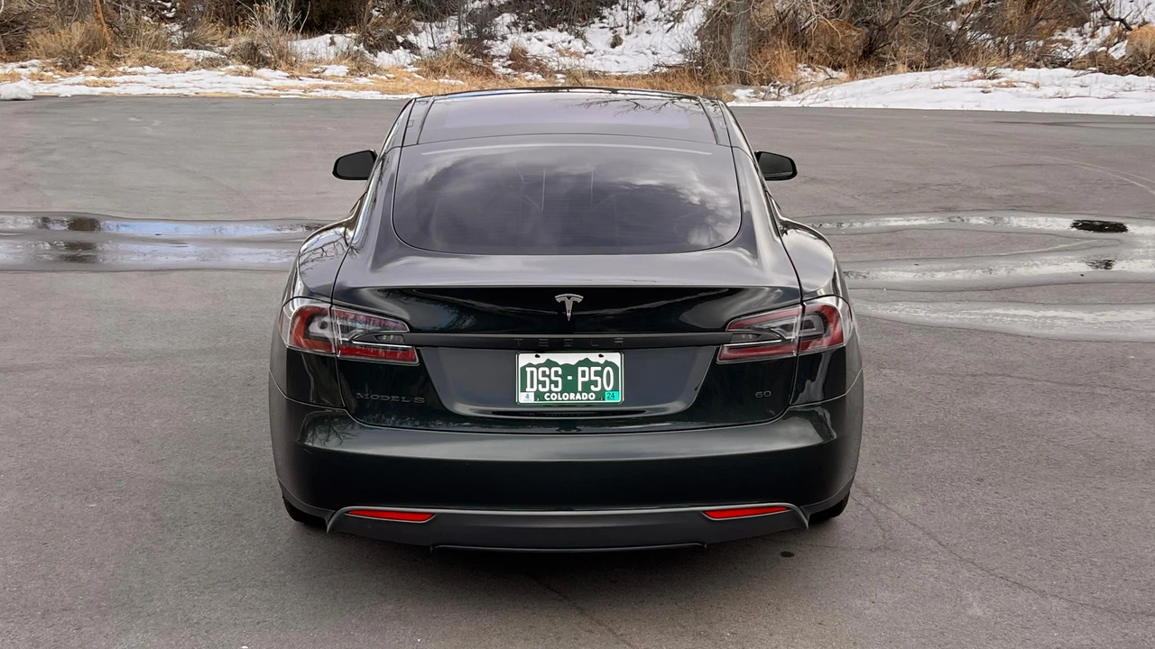 2013 Tesla Model S - Image 20 of 31