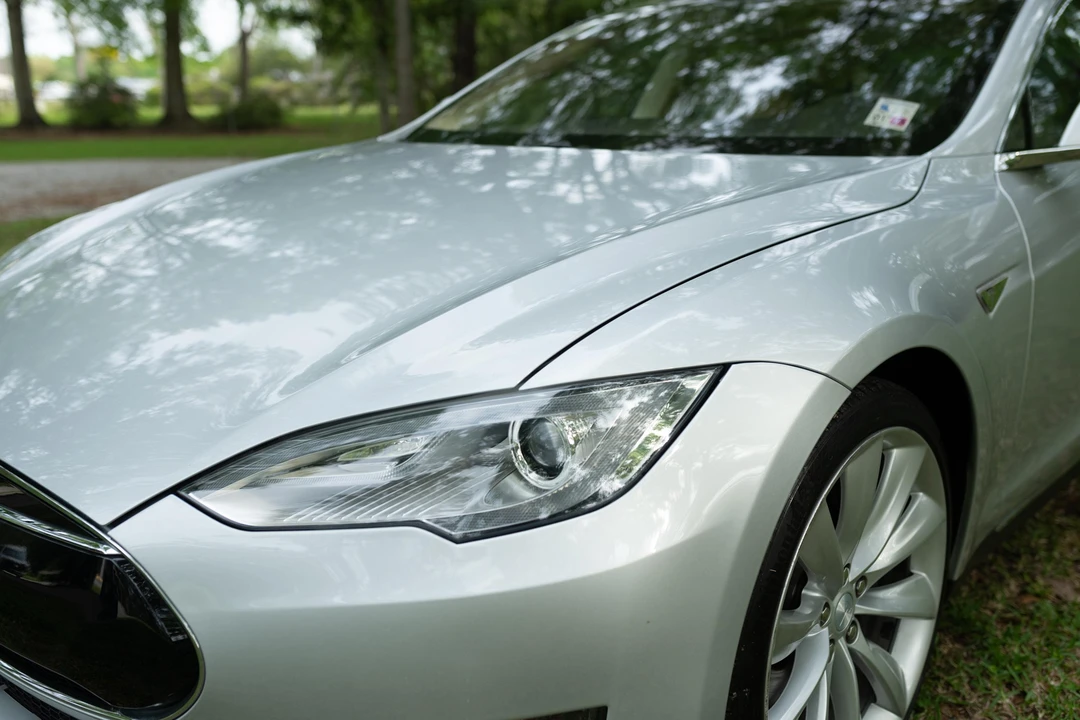 2013 Tesla Model S - Image 20 of 31