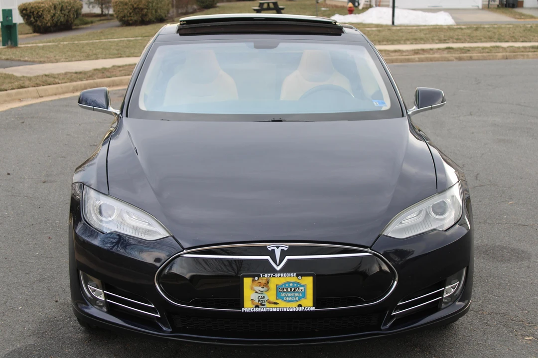 2013 Tesla Model S - Image 2 of 21