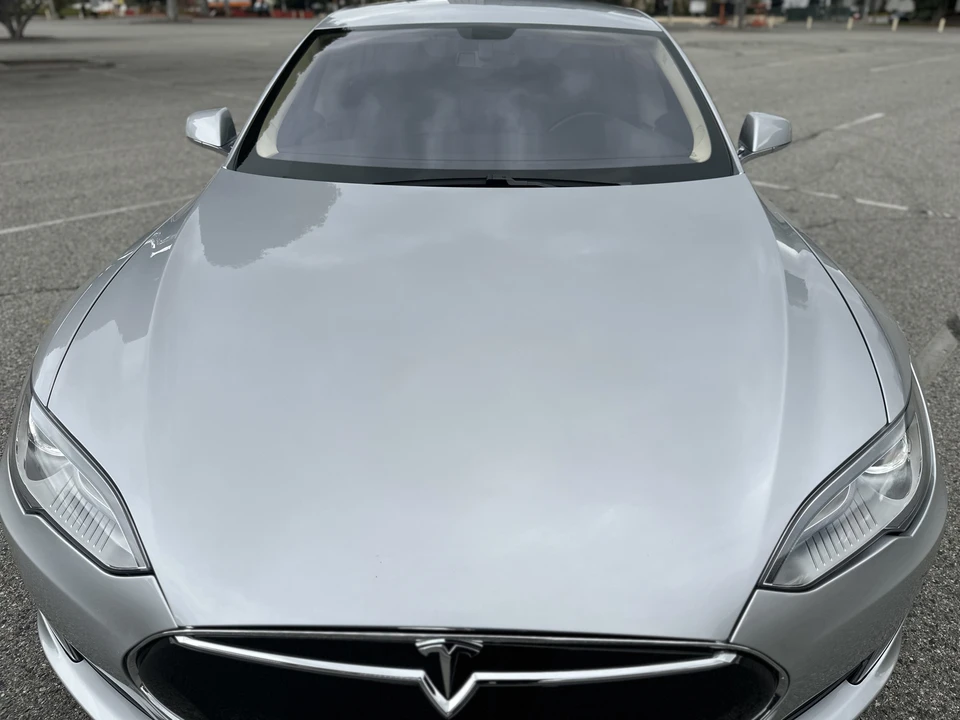 2013 Tesla Model S - Image 26 of 31