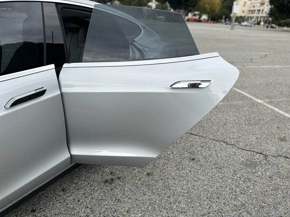 2013 Tesla Model S - Image 21 of 31