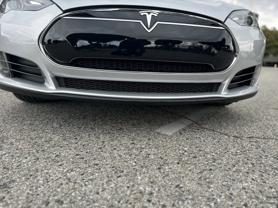 2013 Tesla Model S - Image 25 of 31