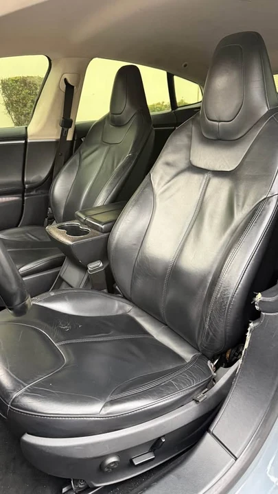 2013 Tesla Model S - Image 11 of 15