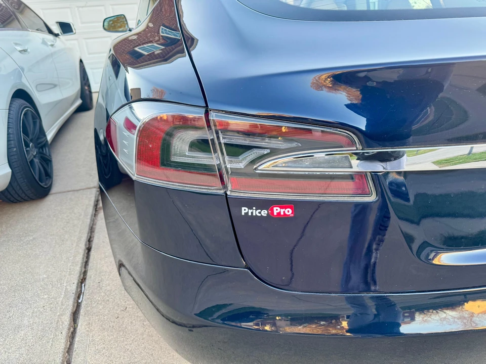 2013 Tesla Model S - Image 27 of 31