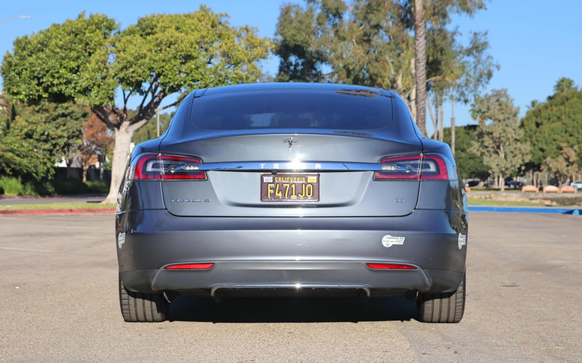 2013 Tesla Model S - Image 30 of 31