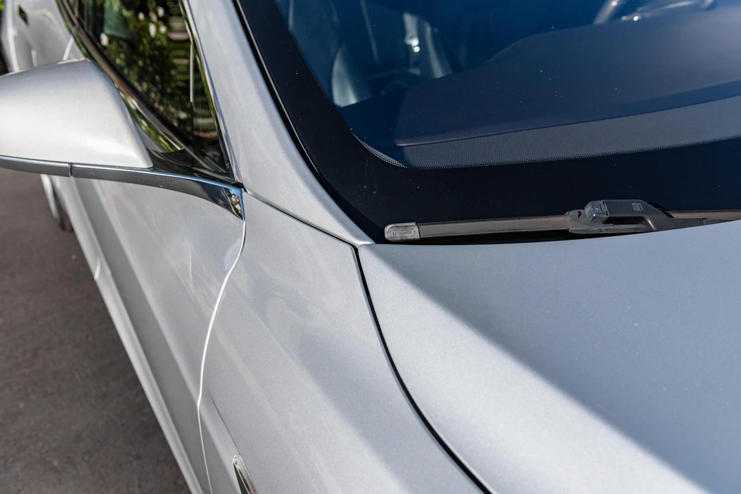 2013 Tesla Model S - Image 19 of 31