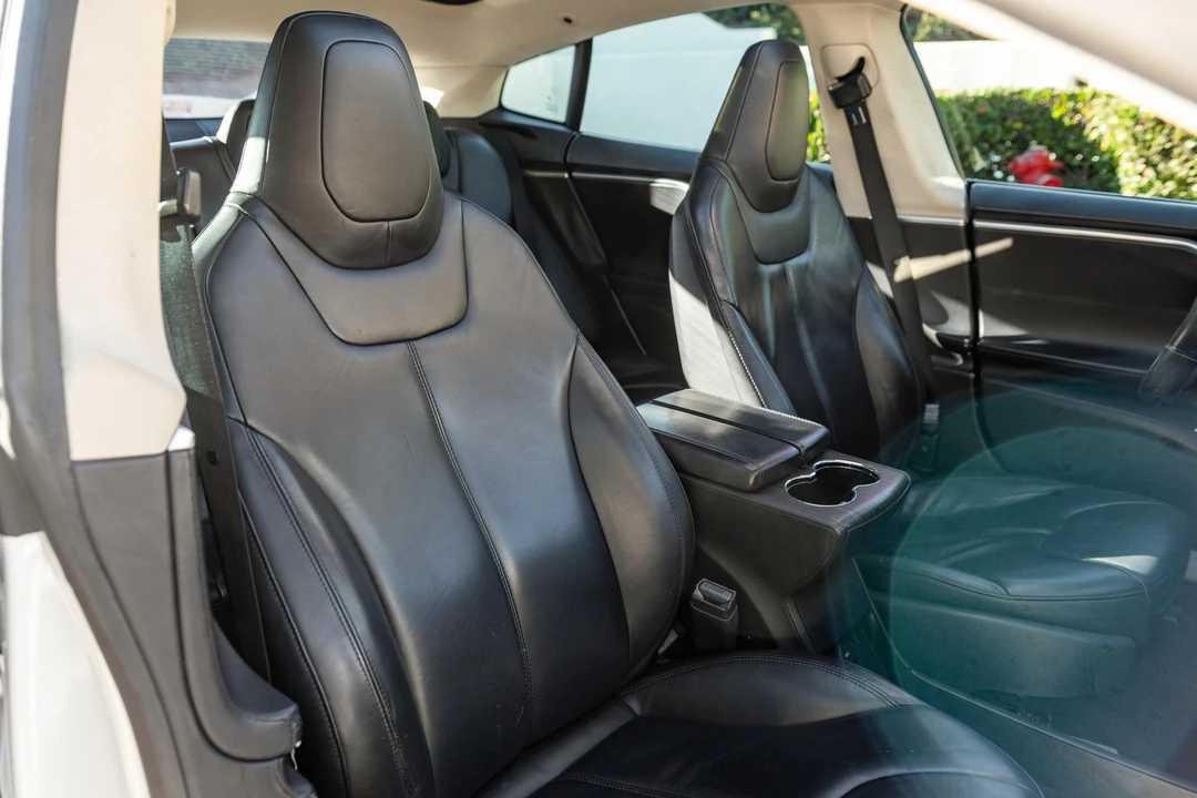 2013 Tesla Model S - Image 31 of 31