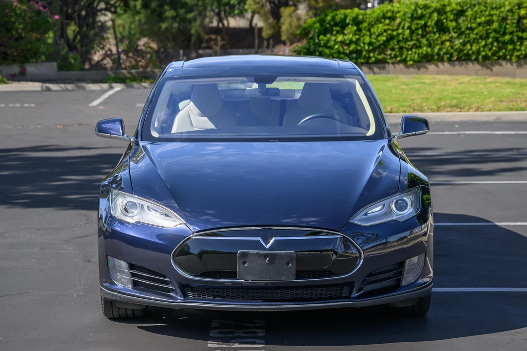 2013 Tesla Model S - Image 7 of 31