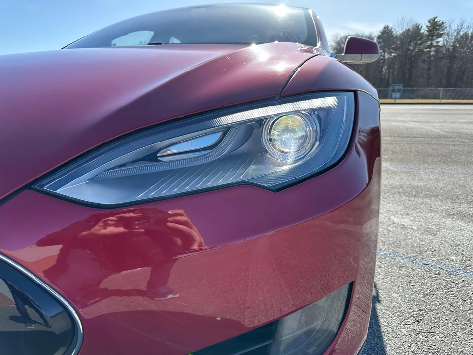2013 Tesla Model S - Image 14 of 31
