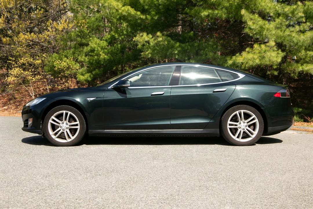 2013 Tesla Model S - Image 3 of 31