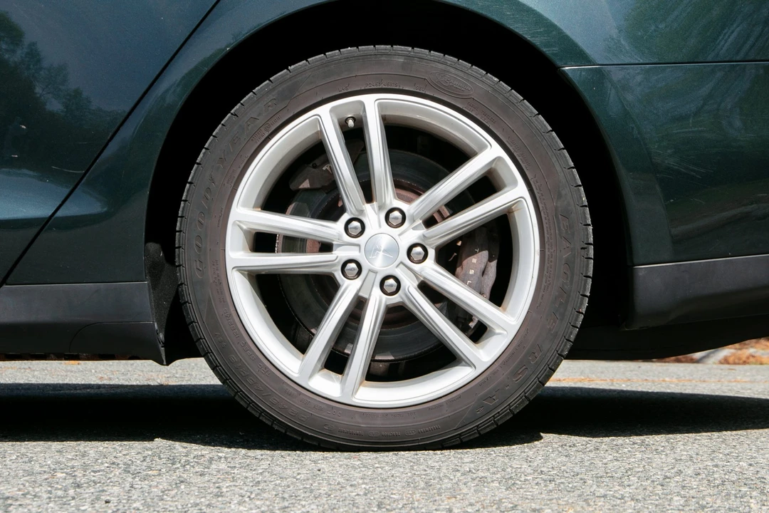 2013 Tesla Model S - Image 31 of 31