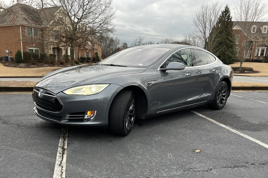 2013 Tesla Model S - Image 11 of 31
