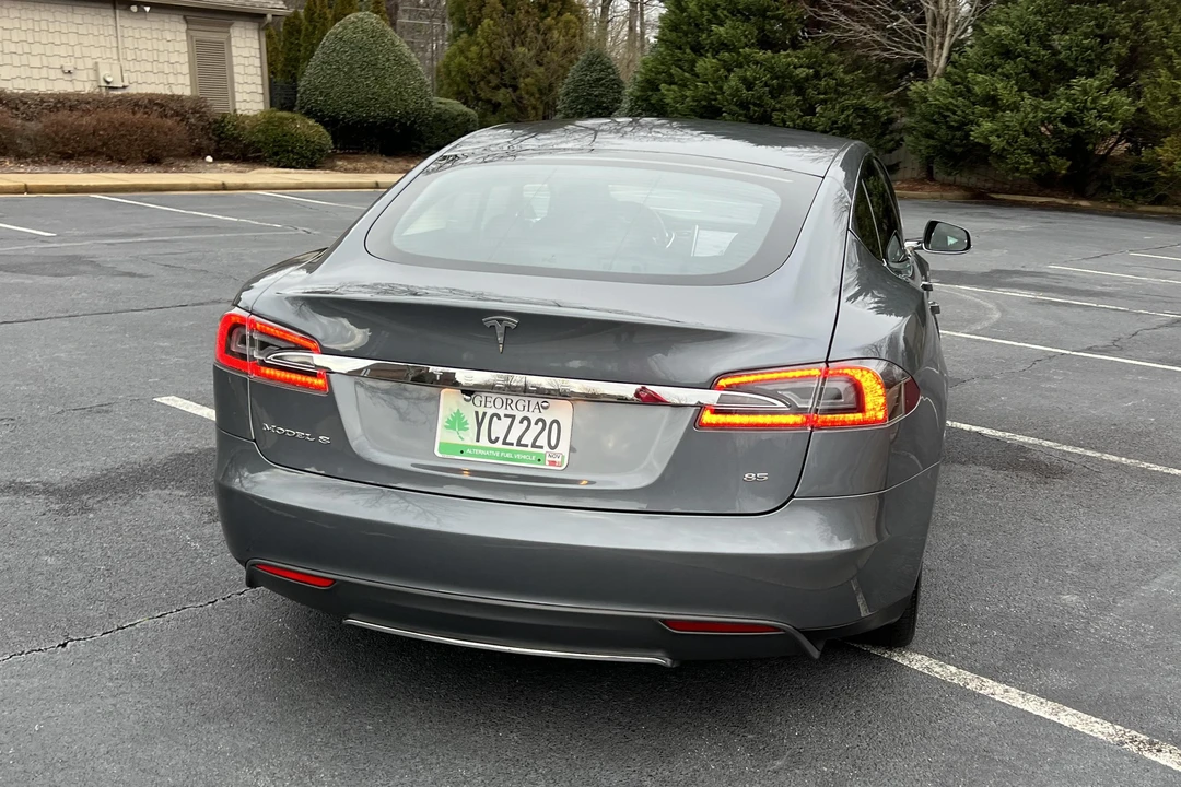 2013 Tesla Model S - Image 17 of 31