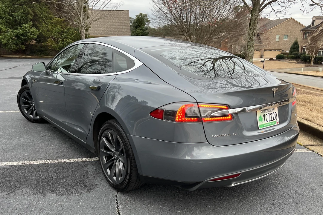 2013 Tesla Model S - Image 13 of 31