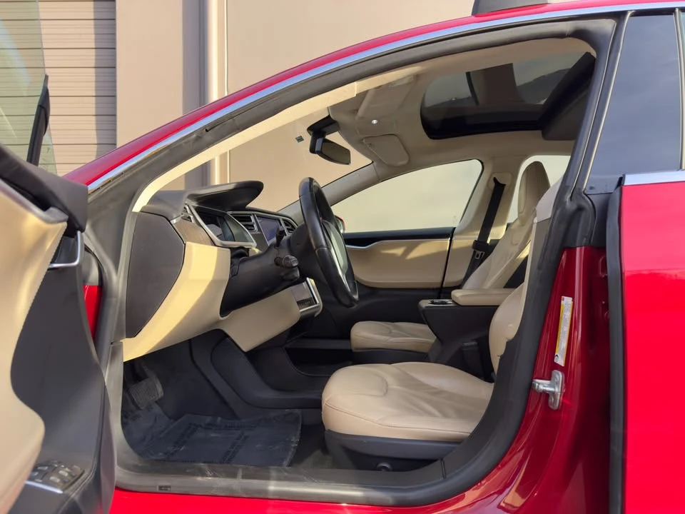 2013 Tesla Model S - Image 7 of 14