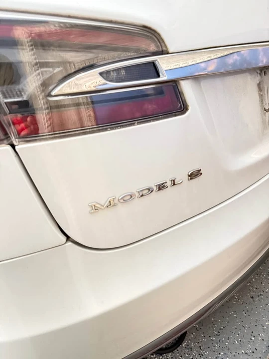 2013 Tesla Model S - Image 5 of 6