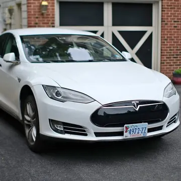 2013 Tesla Model S 85