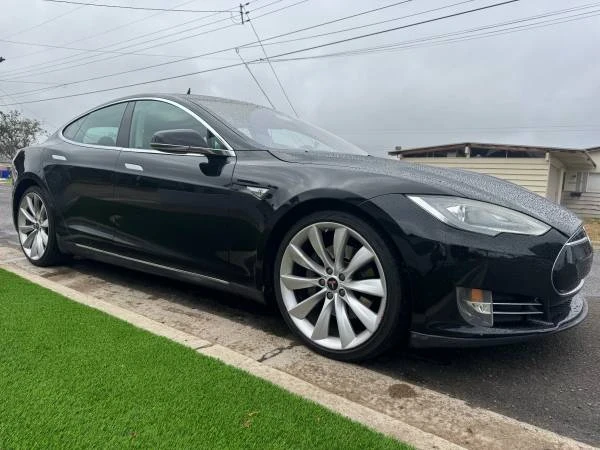 2013 Tesla Model S - Image 3 of 11
