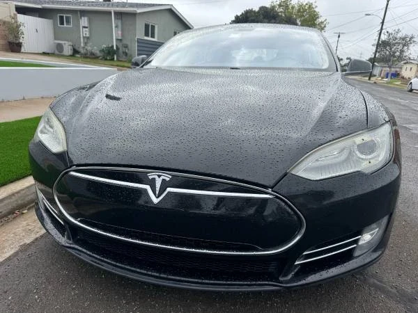 2013 Tesla Model S - Image 2 of 11
