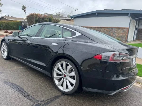 2013 Tesla Model S - Image 7 of 11