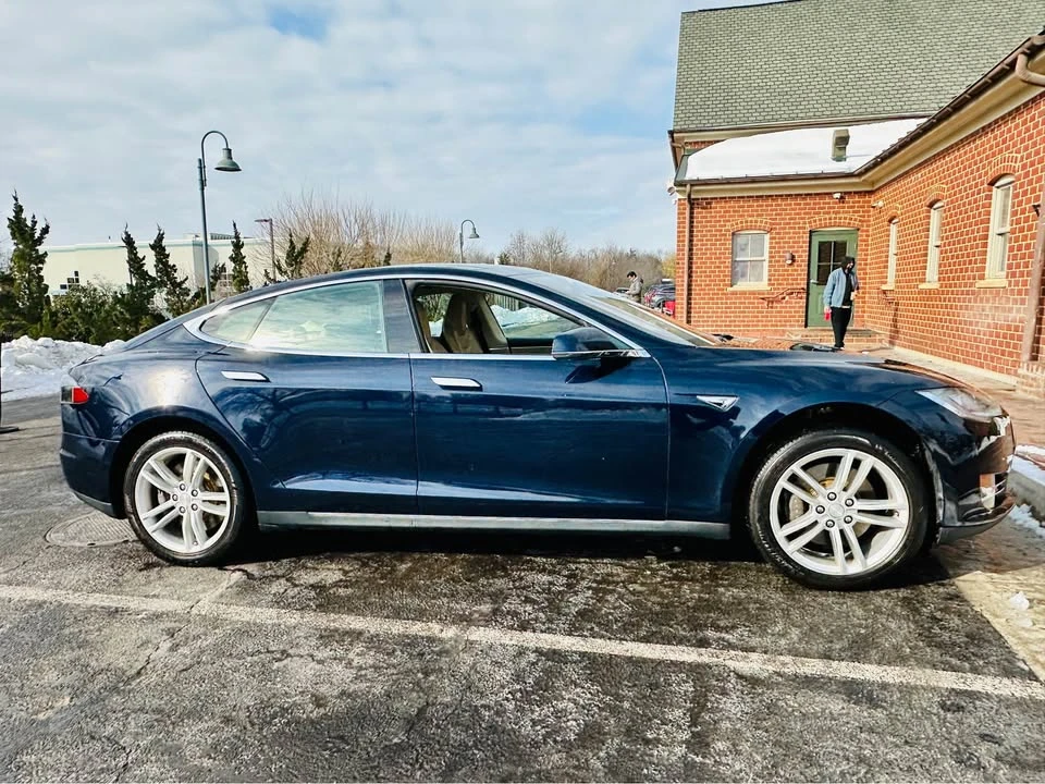 2013 Tesla Model S - Image 3 of 18