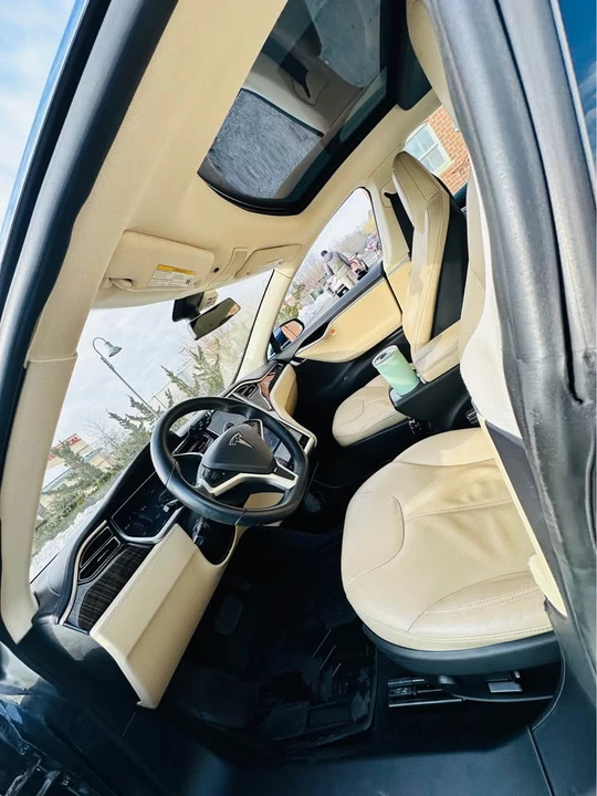 2013 Tesla Model S - Image 10 of 18