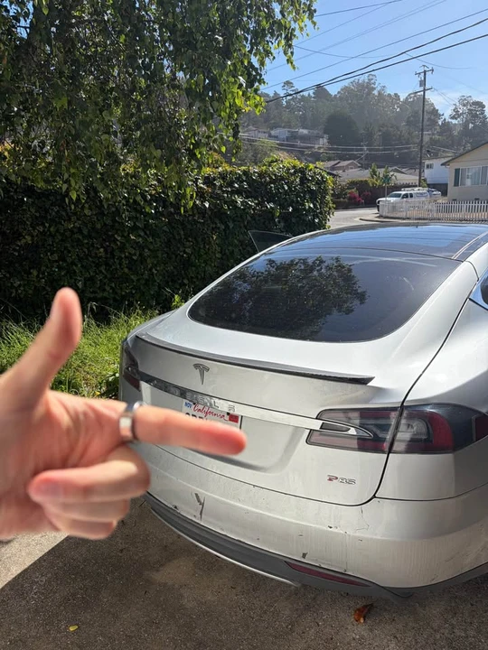 2013 Tesla Model S - Image 4 of 8