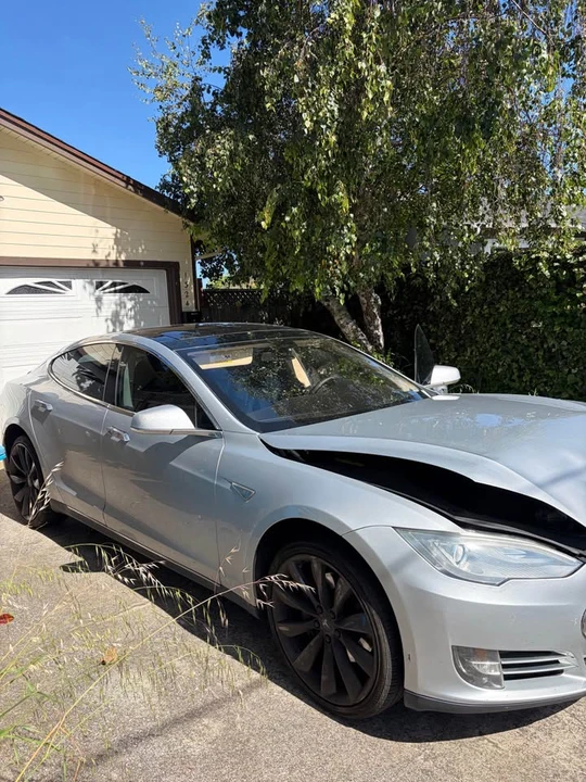 2013 Tesla Model S - Image 3 of 8