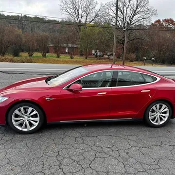 2013 Tesla Model S P90
