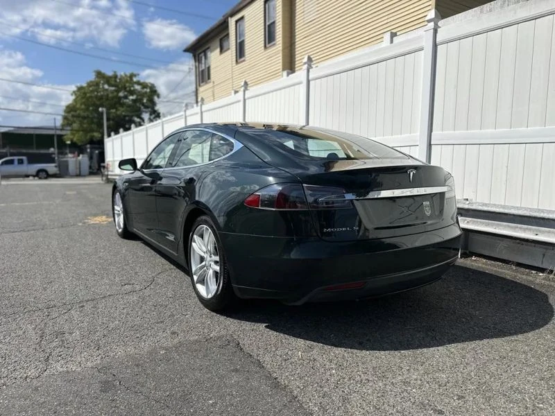 2013 Tesla Model S - Image 5 of 12