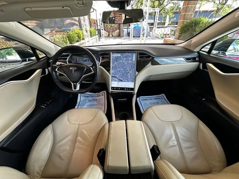 2013 Tesla Model S - Image 9 of 12
