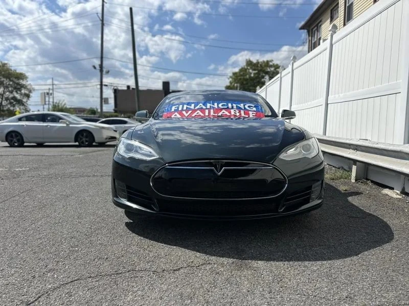 2013 Tesla Model S - Image 2 of 12