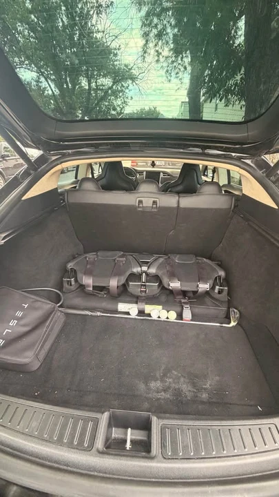 2013 Tesla Model S - Image 7 of 10