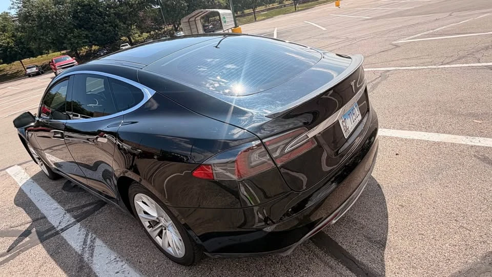 2013 Tesla Model S - Image 3 of 10