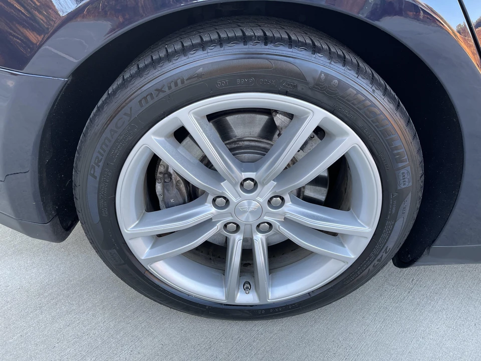 2013 Tesla Model S - Image 16 of 31