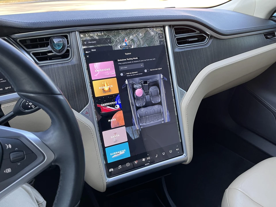 2013 Tesla Model S - Image 31 of 31